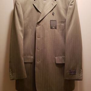 Vaneli Men's Suit